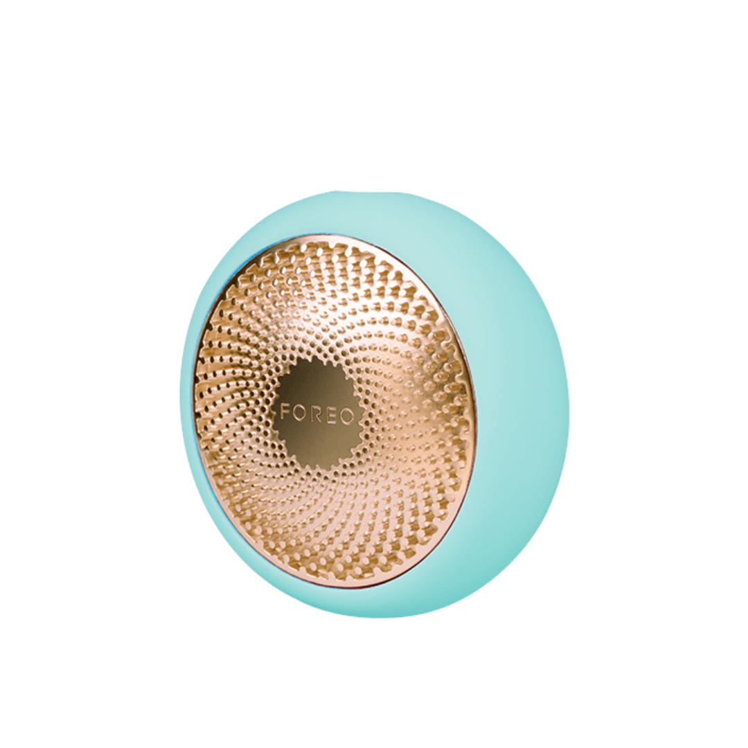 FOREO UFO: Revolutionize your skincare routine with the FOREO UFO, a cutting-edge beauty device that combines advanced technology and face masks for spa-like facial treatments at home