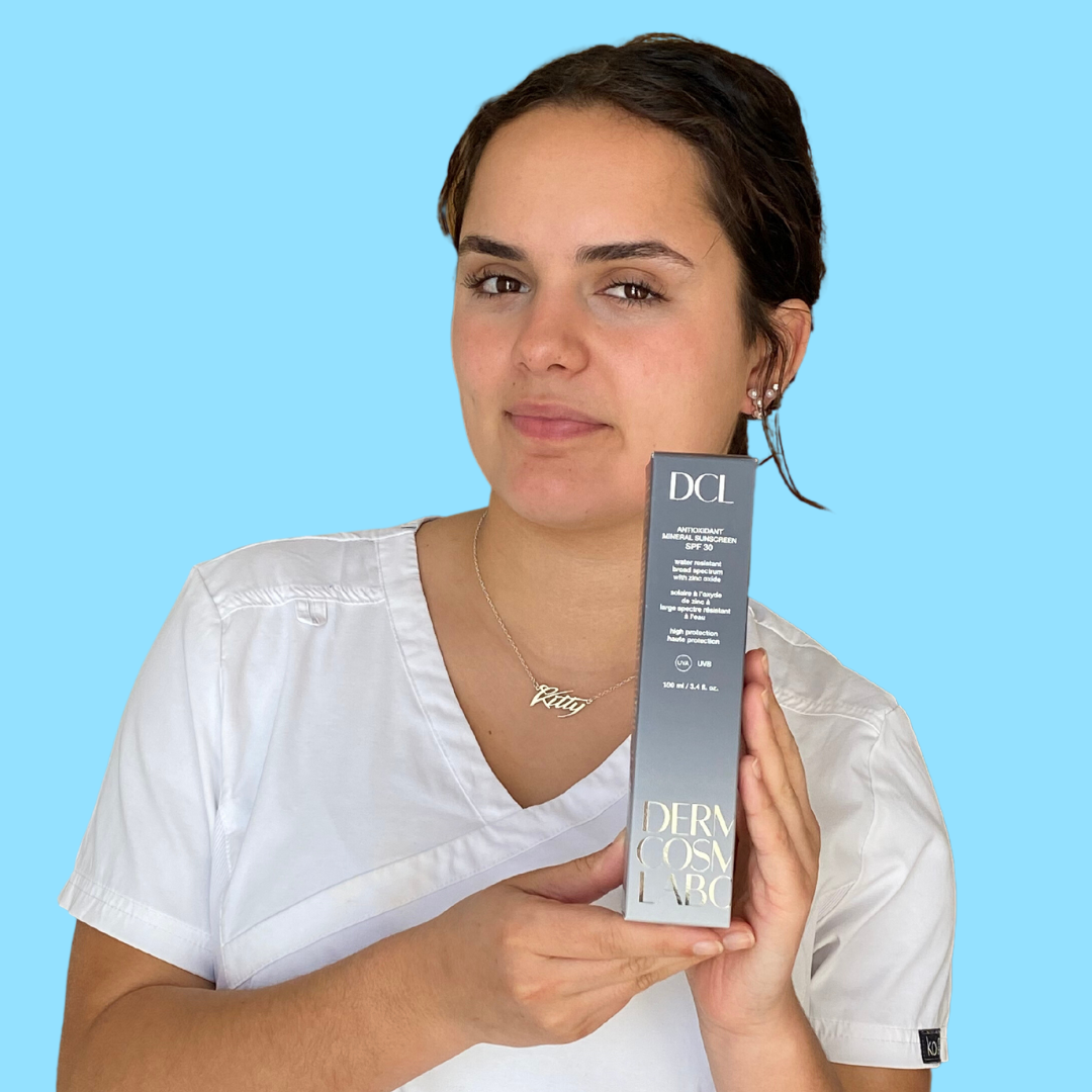 DCL SKINCARE Antioxidant Mineral Sunscreen SPF30: Protect your skin from harmful UV rays with the DCL SKINCARE Antioxidant Mineral Sunscreen SPF30, a nourishing sunscreen enriched with antioxidants to shield your skin while promoting a healthy and radiant complexion