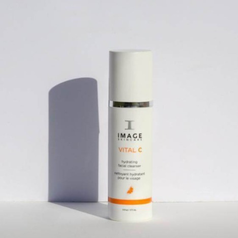 Reveal radiant and hydrated skin with IMAGE SKINCARE Vital C Hydrating Facial Cleanser, a nourishing and antioxidant-rich cleanser that gently removes impurities, hydrates the skin, and enhances its natural glow for a revitalised and refreshed complexion.