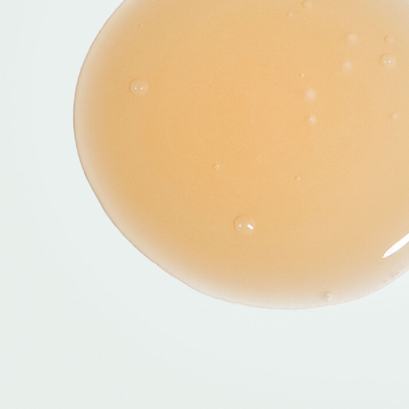 Illuminate and even out your skin tone with IMAGE SKINCARE Iluma Intense Brightening Serum. This powerful serum targets discoloration, hyperpigmentation, and dark spots, leaving your skin looking brighter, more even, and radiant.