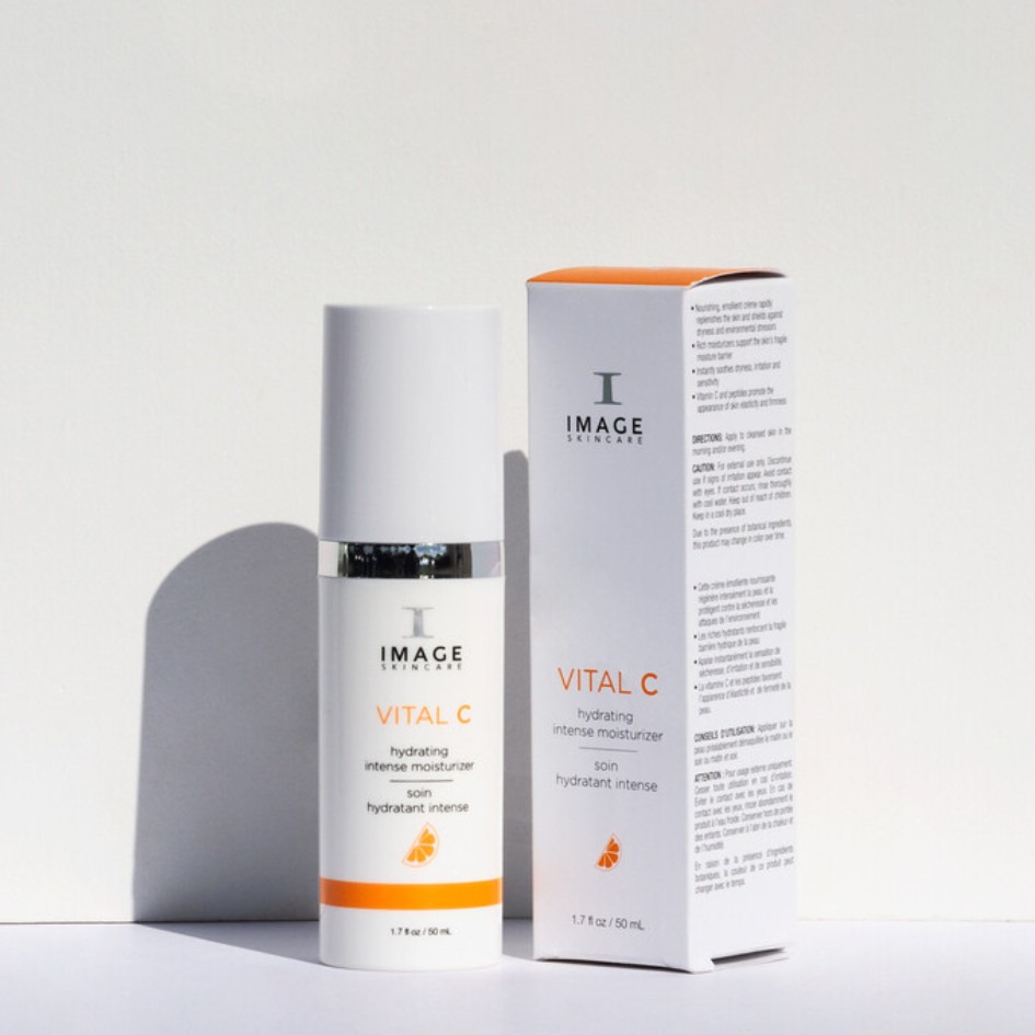 Experience ultimate hydration with the IMAGE SKINCARE Vital C Hydrating Intense Moisturiser. This advanced moisturiser is enriched with powerful antioxidants and skin-nourishing ingredients to deeply hydrate and nourish your skin. Its lightweight yet luxurious formula helps to improve the appearance of dry and dull skin, leaving it feeling supple, smooth, and radiant. Replenish your skin&