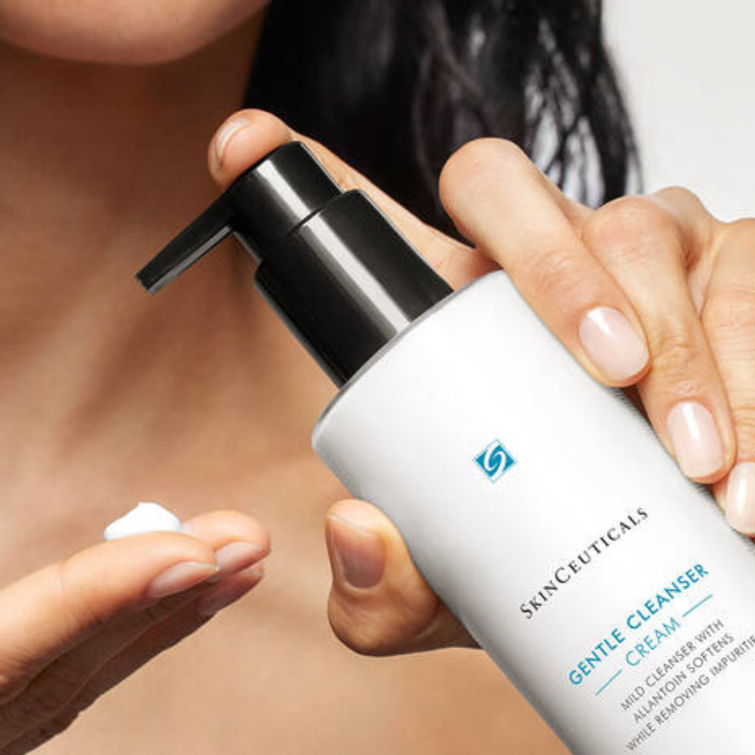 SKINCEUTICALS Gentle Cleanser 200ml: Cleanse and refresh your skin with SKINCEUTICALS Gentle Cleanser, a mild and non-irritating formula that effectively removes impurities, makeup, and excess oil without stripping the skin of its natural moisture, leaving it clean, soft, and balanced.