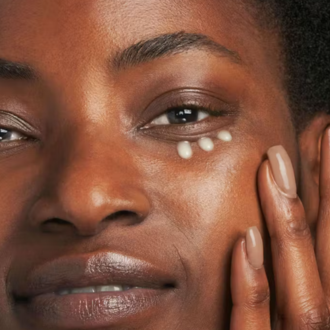 NEOSTRATA Correct Comprehensive Retinol Eye Cream 15ml: Renew and correct your under-eye area with NEOSTRATA Correct Comprehensive Retinol Eye Cream, a targeted treatment that reduces the appearance of fine lines, wrinkles, and dark circles, revealing a brighter, smoother, and more youthful-looking eye contour.