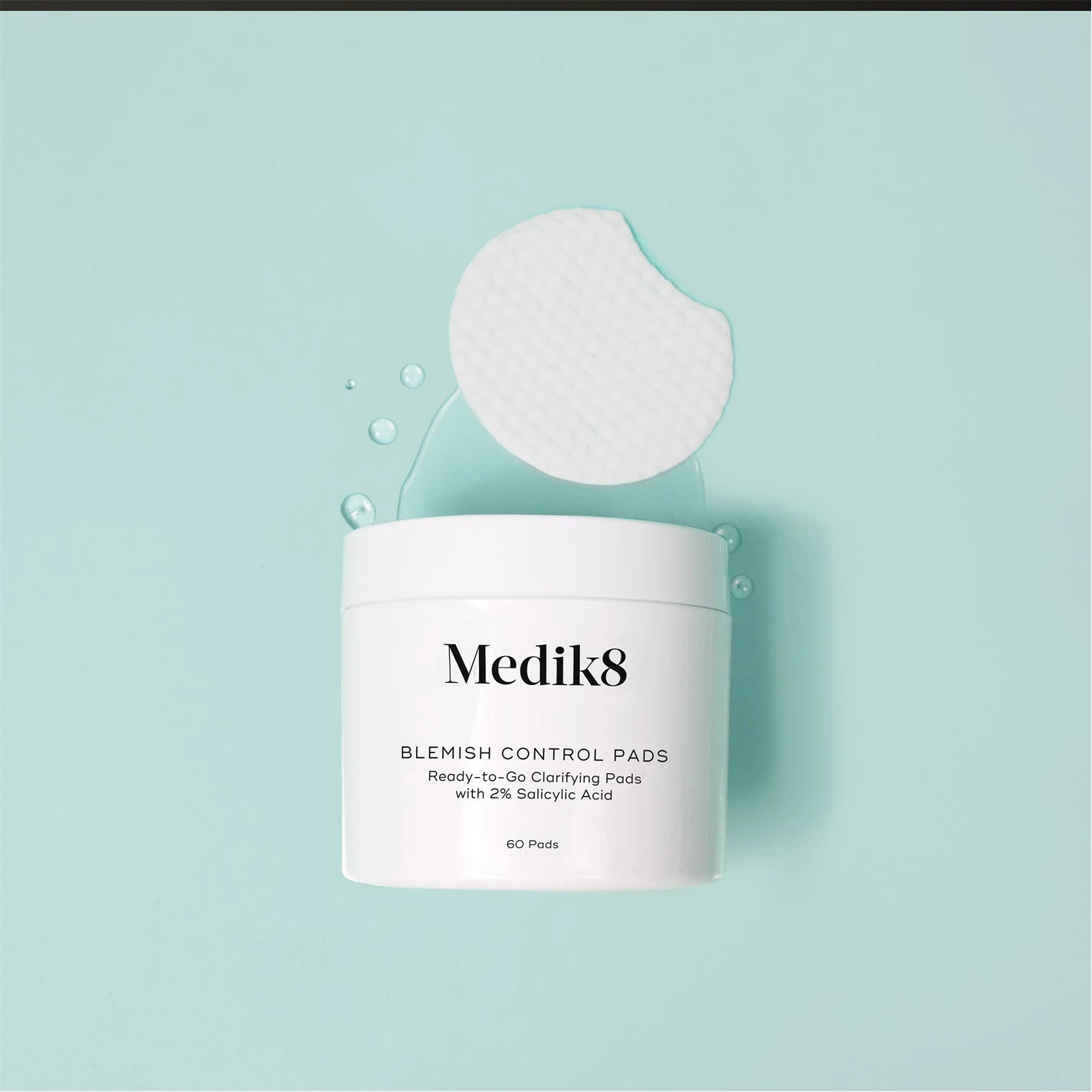 MEDIK8 Blemish Control Pads 60 Pads: Take control of blemishes with MEDIK8 Blemish Control Pads, specially formulated pads that help to exfoliate, clarify, and prevent breakouts for a clearer and healthier complexion.