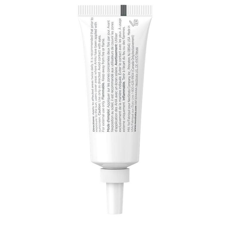 NEOSTRATA Clarify Targeting Clarifying Gel 15g: Target and clarify your skin with NEOSTRATA Clarify Targeting Clarifying Gel, a powerful gel treatment that helps to combat blemishes, minimize the appearance of pores, and promote a clearer and healthier-looking complexion