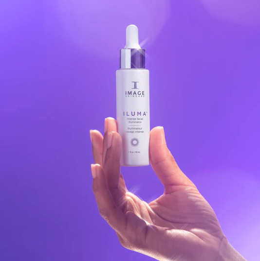 Illuminate your complexion with the powerful ILUMA Intense Facial Illuminator by IMAGE SKINCARE. This advanced formula helps to brighten and even out skin tone, reducing the appearance of dark spots and discoloration. Achieve a radiant, glowing complexion with the ILUMA Intense Facial Illuminator.