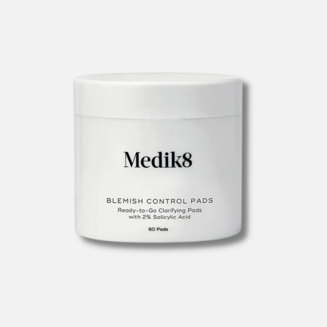 MEDIK8 Blemish Control Pads 60 Pads: Take control of blemishes with MEDIK8 Blemish Control Pads, specially formulated pads that help to exfoliate, clarify, and prevent breakouts for a clearer and healthier complexion.