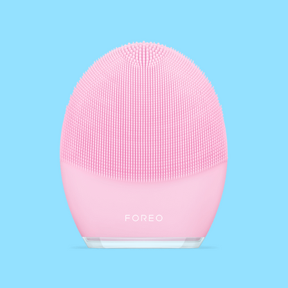 FOREO LUNA 3: Elevate your skincare routine with the FOREO LUNA 3, a cutting-edge facial cleansing and massaging device for clearer, smoother, and more radiant skin