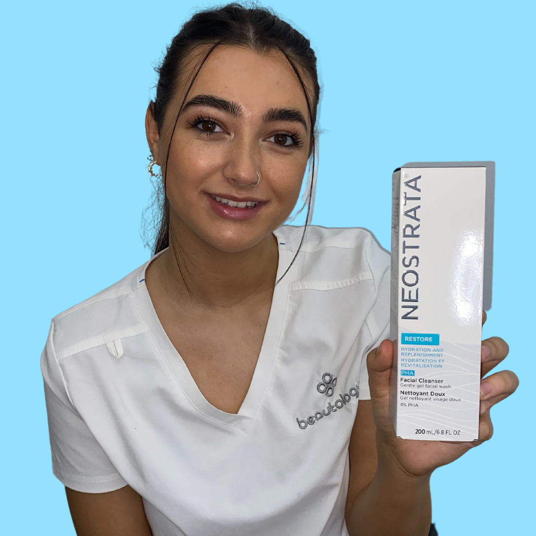 NEOSTRATA Restore Facial Cleanser 200ml: Cleanse and rejuvenate your skin with NEOSTRATA Restore Facial Cleanser, a gentle yet effective cleanser that removes impurities, hydrates the skin, and promotes a refreshed and revitalised complexion