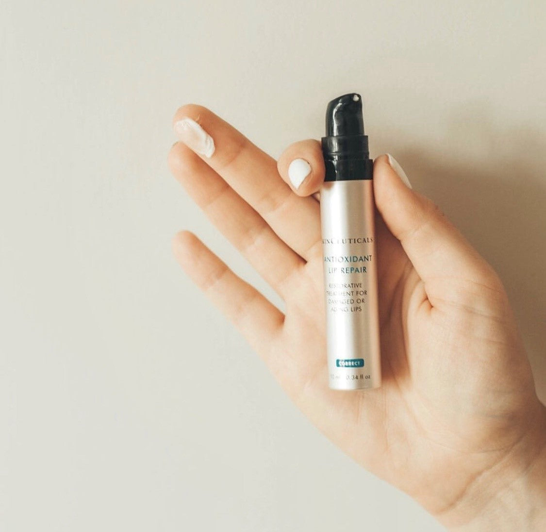 SKINCEUTICALS AOX Lip Repair 10ml: Nourish and protect your lips with SKINCEUTICALS AOX Lip Repair, a targeted lip treatment enriched with antioxidants that helps to hydrate, smooth, and restore the delicate skin of the lips, promoting a plump, healthy-looking pout.