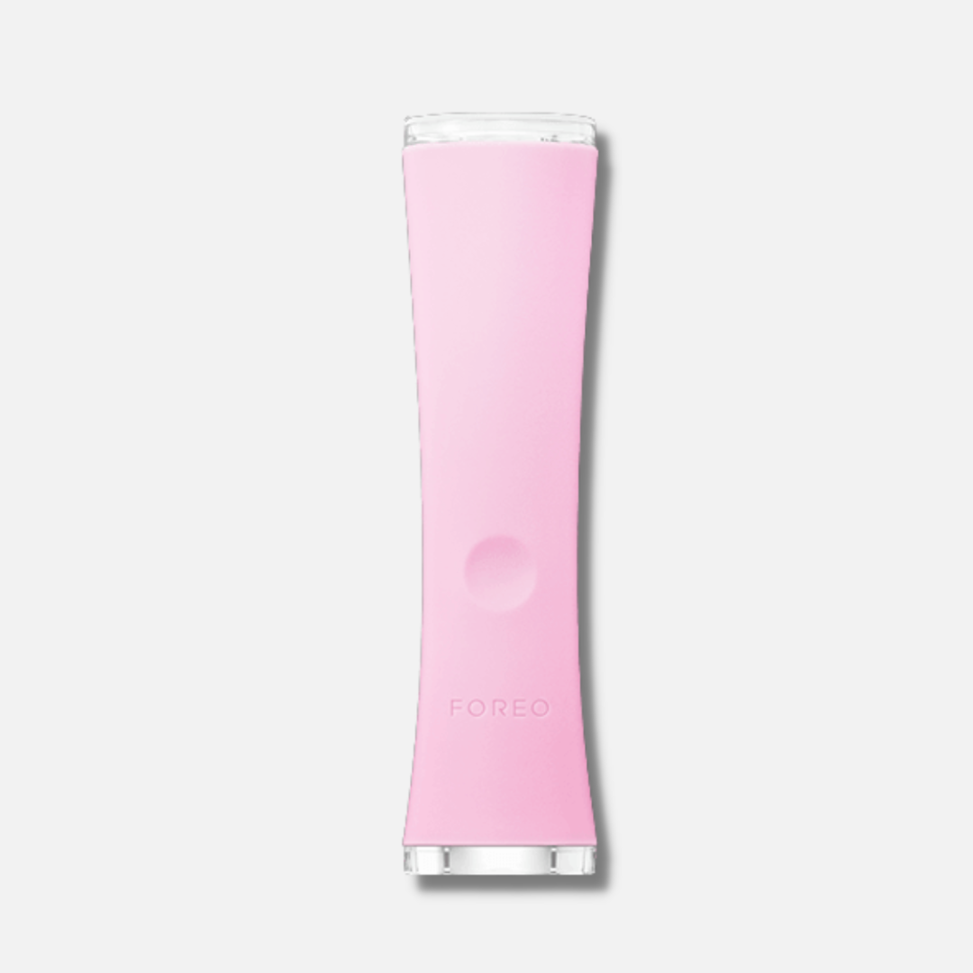 FOREO ESPADA: Combat acne and blemishes with the powerful and innovative FOREO ESPADA, a blue light acne treatment device for clear and healthy-looking skin